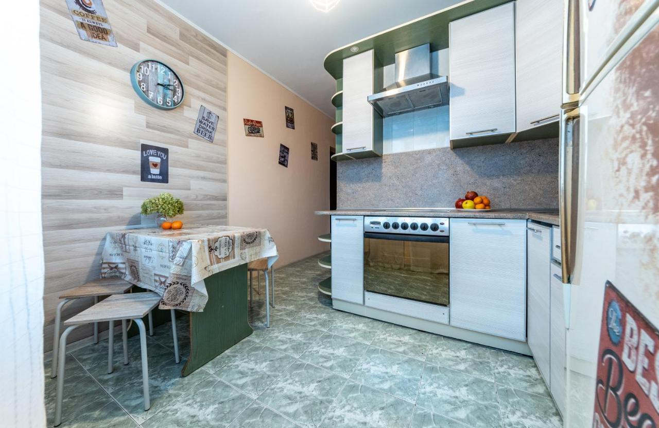 Уютная Квартира Для Семьи На Оболони Apartment Kiev Luaran gambar